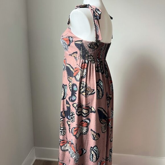 Butterfly Maxi dress - Picture 4 of 7